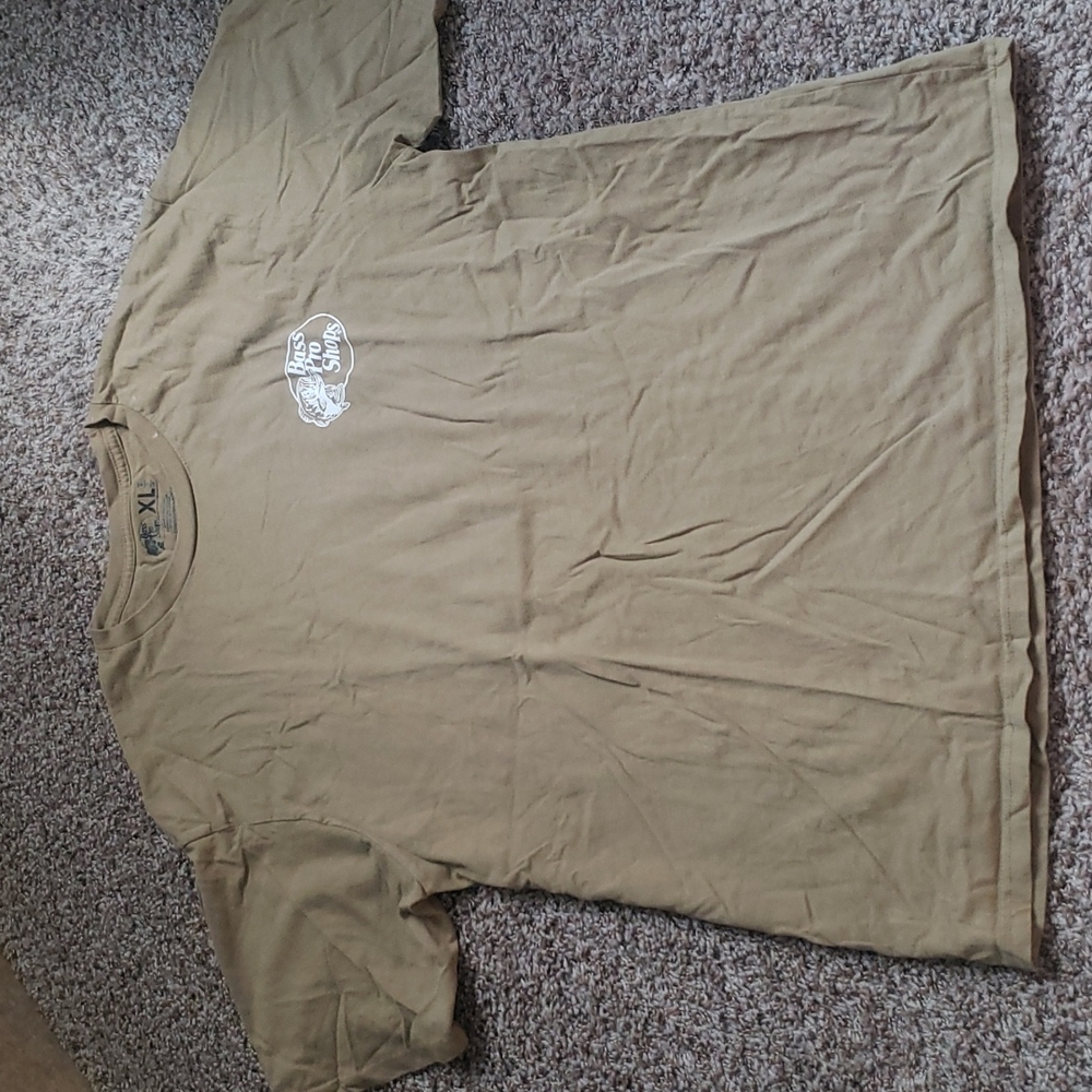 Mens Bass Pro shop Tshirt